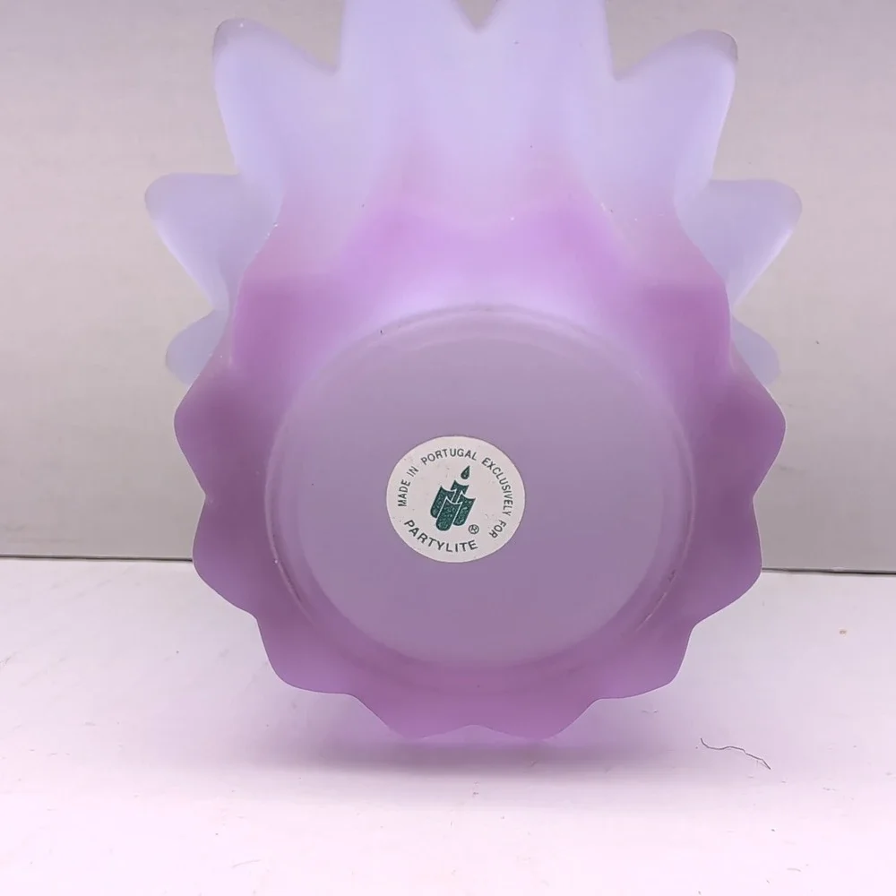 PartyLite Heather Votive Candle Holder P0520 Frosted Purple Satin Glass Portugal